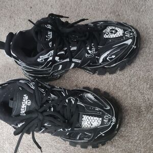 Balenciaga Tracks